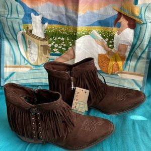 NWT Boot Barn Brown Ankle Boot Ropers 8